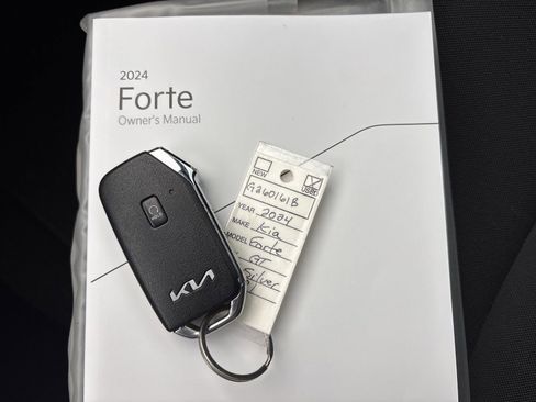 Used 2024 Kia Forte GT image 23