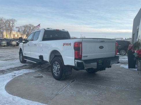 Used 2023 Ford F350 Lariat w/ Chrome Package image 3