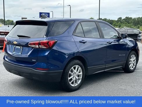 Used 2022 Chevrolet Equinox LS AWD/4WD image 31