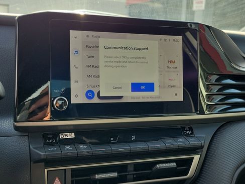 Used 2025 Toyota Camry SE image 26