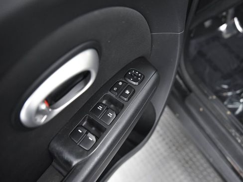 Used 2014 Kia Soul Base image 10