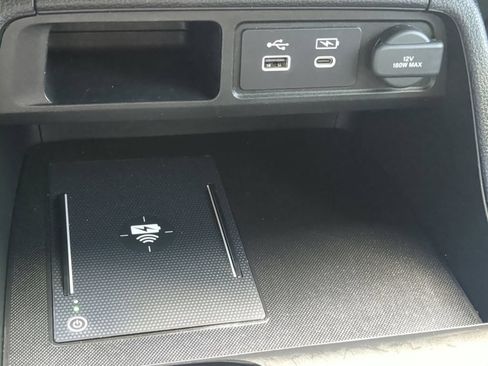 Used 2025 Honda Pilot EX-L image 22