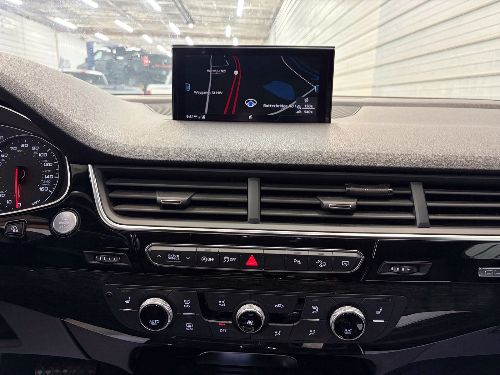 Used 2019 Audi Q7 3.0T Premium w/ Convenience Package AWD/4WD image 20