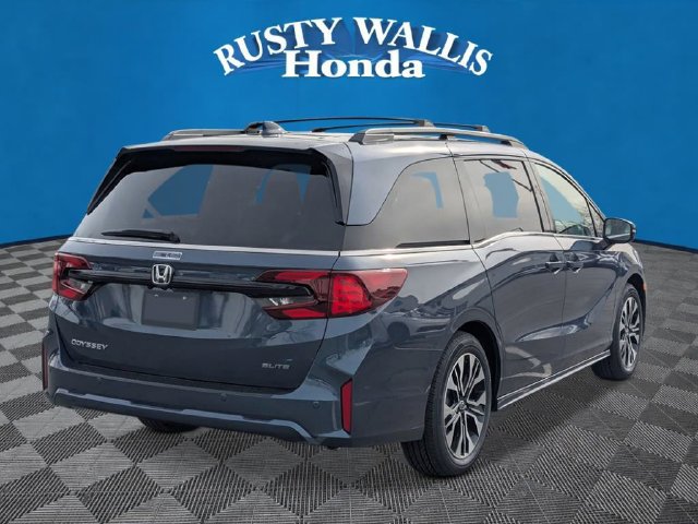 New 2027 Honda Odyssey Elite image 3