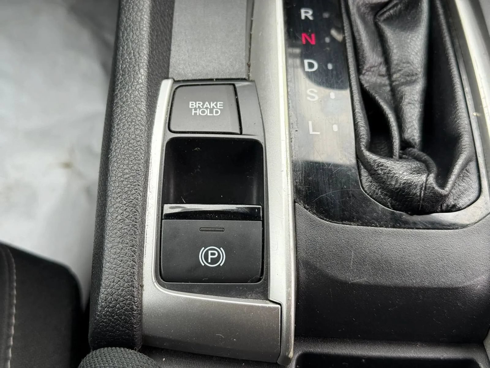 Used 2019 Honda Civic LX image 16