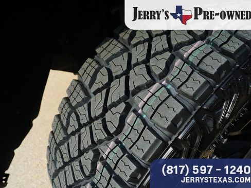 Used 2021 Chevrolet Silverado 1500 Custom Trail Boss AWD/4WD image 8