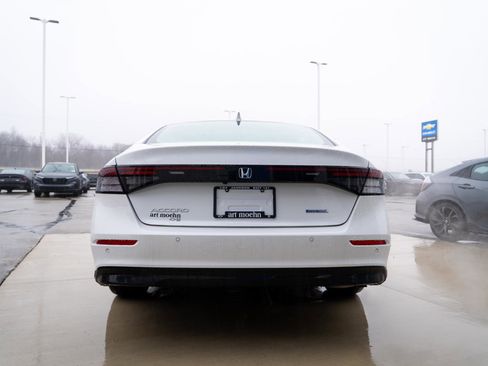 New 2025 Honda Accord EX-L image 9