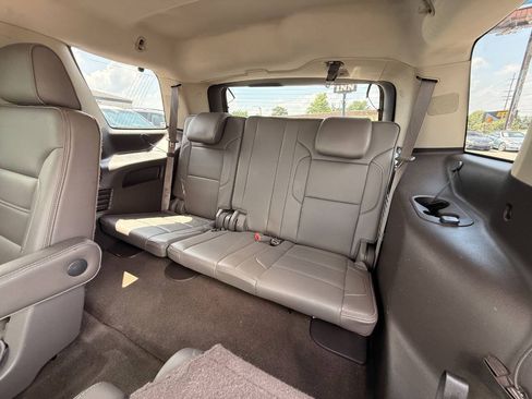 Used 2015 GMC Yukon Denali w/ Open Road Package AWD/4WD image 33