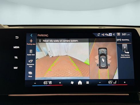 New 2026 BMW X1 xDrive28i w/ Technology Package image 23