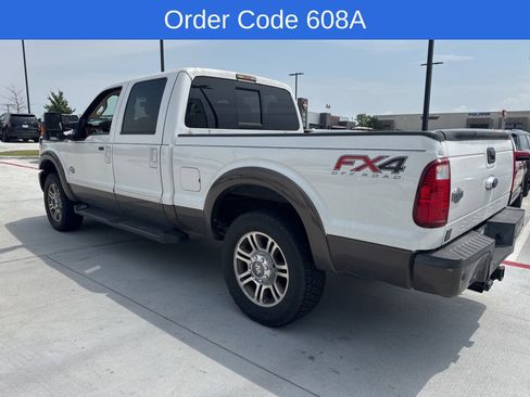 Used 2015 Ford F250 King Ranch w/ FX4 Off-Road Package AWD/4WD image 7
