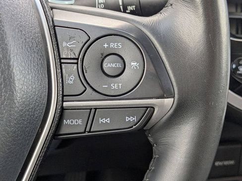 Used 2023 Toyota Camry XLE FWD image 27