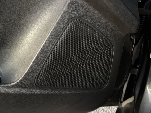 Used 2018 Ford Focus SE image 18