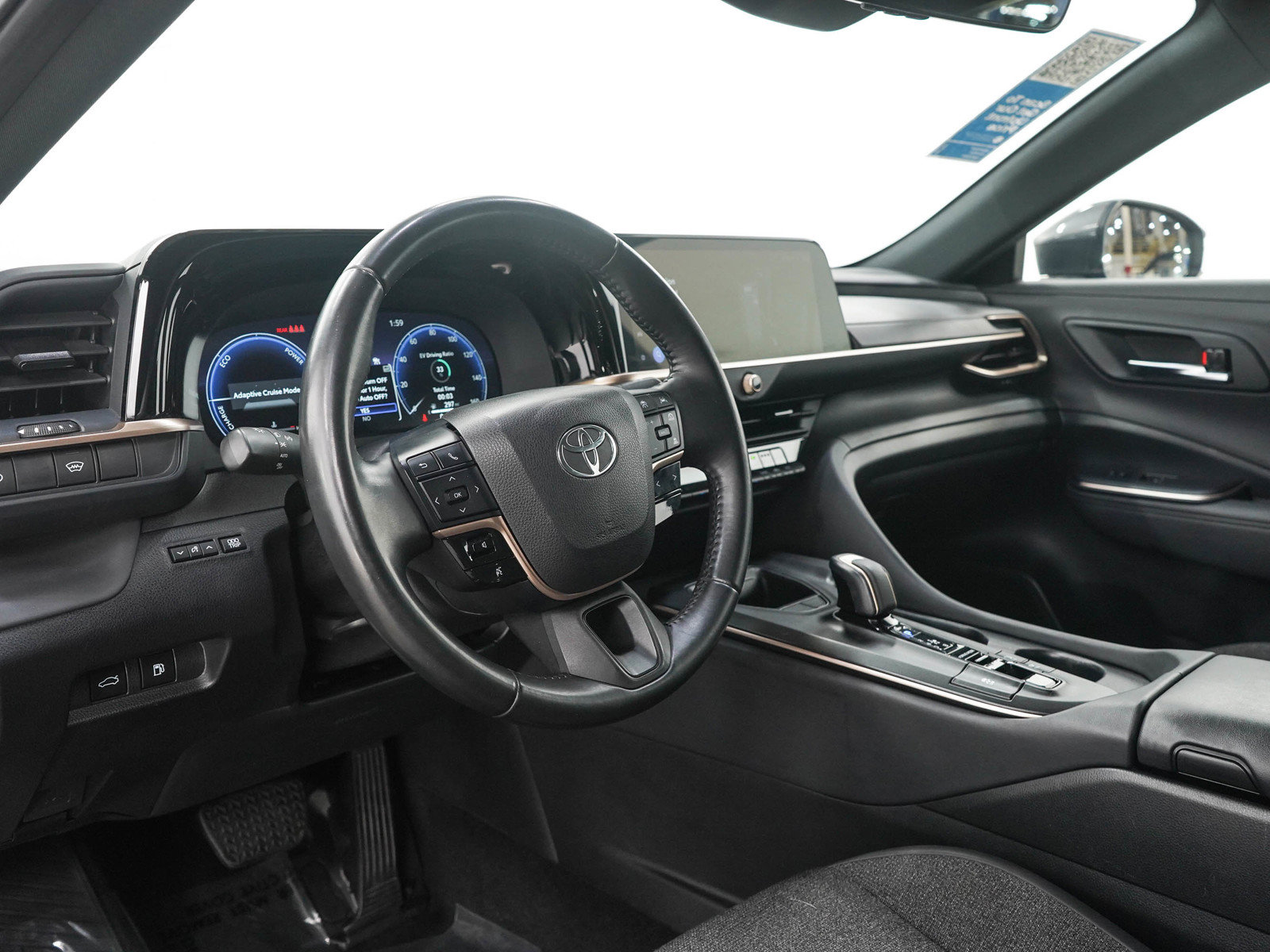 Used 2023 Toyota Crown AWD/4WD image 22