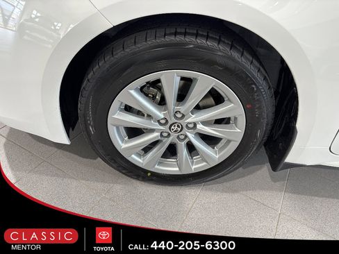 New 2026 Toyota Corolla SE image 7