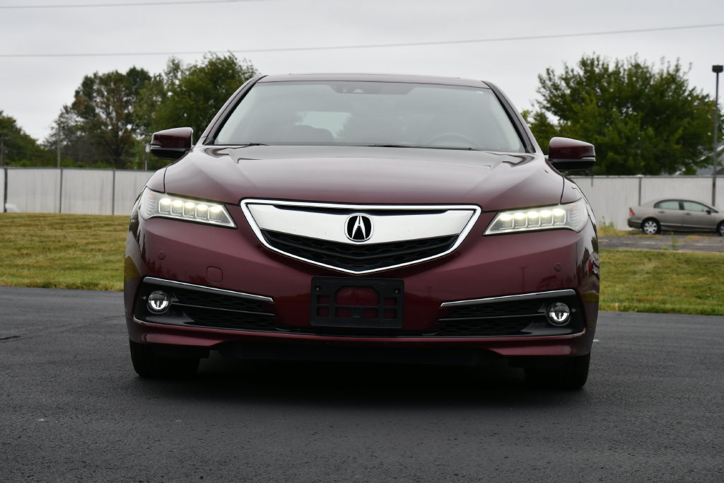 Used 2016 Acura TLX w/ Advance Package FWD image 2