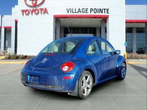 Used 2007 Volkswagen Beetle Coupe w/ Package 2 image 4