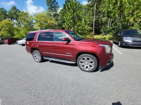 Used 2018 GMC Yukon Denali w/ Open Road Package AWD/4WD image 15