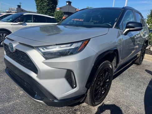 Used 2022 Toyota RAV4 XSE AWD/4WD image 1
