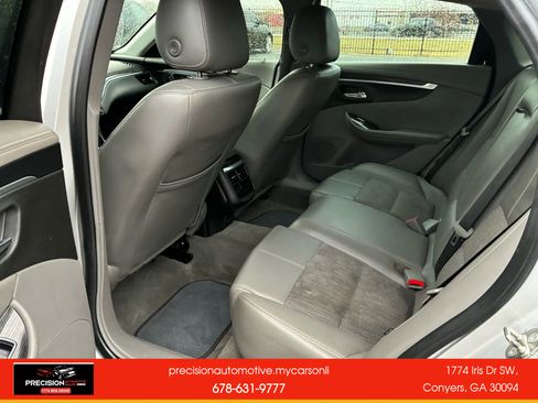 Used 2017 Chevrolet Impala LT image 19