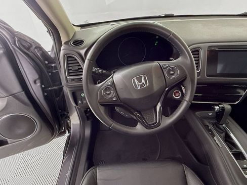 Used 2018 Honda HR-V EX-L image 12