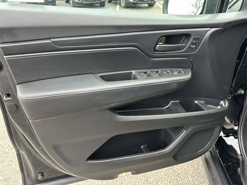 Certified 2024 Honda Odyssey EX-L image 14