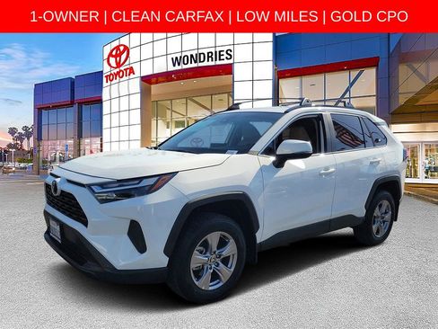 Used 2025 Toyota RAV4 XLE FWD image 2