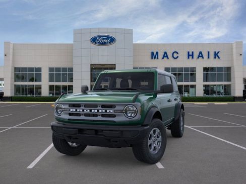 New 2025 Ford Bronco Big Bend image 2