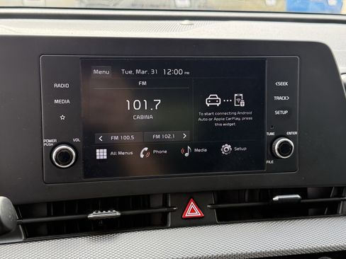 Used 2025 Kia Sportage LX image 21