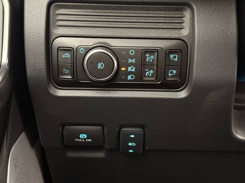 Used 2026 Ford F350 Platinum AWD/4WD image 10