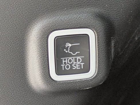 New 2026 Jeep Cherokee Limited AWD/4WD image 13