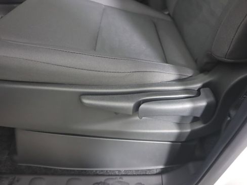 New 2026 Nissan Frontier S image 17