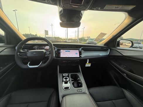 New 2026 Jeep Cherokee Limited AWD/4WD image 8