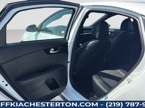 Used 2023 Kia Forte GT-Line FWD image 36