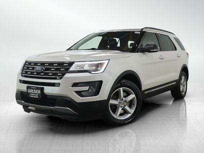 Used 2017 Ford Explorer XLT w/ Equipment Group 202A