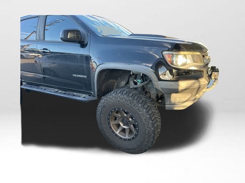 Used 2018 Chevrolet Colorado ZR2 image 9