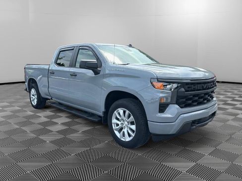 Used 2024 Chevrolet Silverado 1500 Custom AWD/4WD image 2