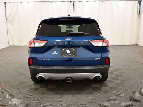 Used 2020 Ford Escape Titanium w/ Titanium Premium Package 2.0 AWD/4WD image 6