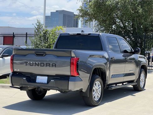 Used 2025 Toyota Tundra SR5 AWD/4WD image 4