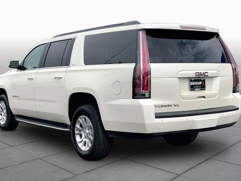 Used 2015 GMC Yukon XL SLT w/ Open Road Package image 12