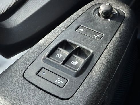 Used 2024 RAM ProMaster 2500 w/ Convenience Group FWD image 28