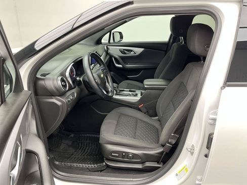 Used 2021 Chevrolet Blazer LT AWD/4WD image 3