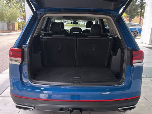 Certified 2025 Volkswagen Atlas SE AWD/4WD image 14