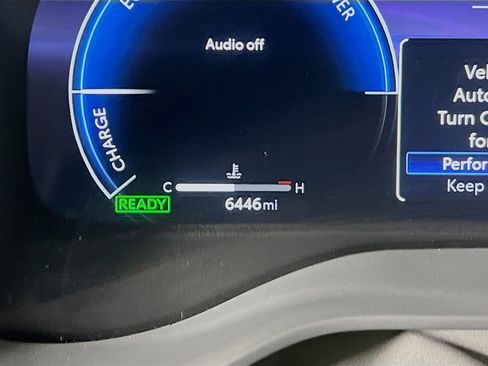 Certified 2025 Toyota Sienna Platinum AWD/4WD image 12