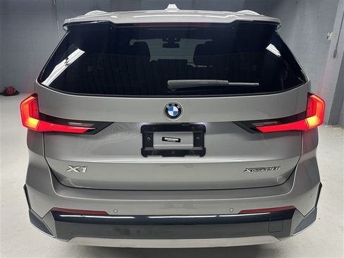 Used 2023 BMW X1 xDrive28i w/ Premium Package AWD/4WD image 6