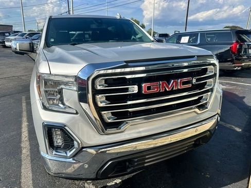 Used 2020 GMC Sierra 1500 SLT w/ SLT Premium Plus Package AWD/4WD image 3