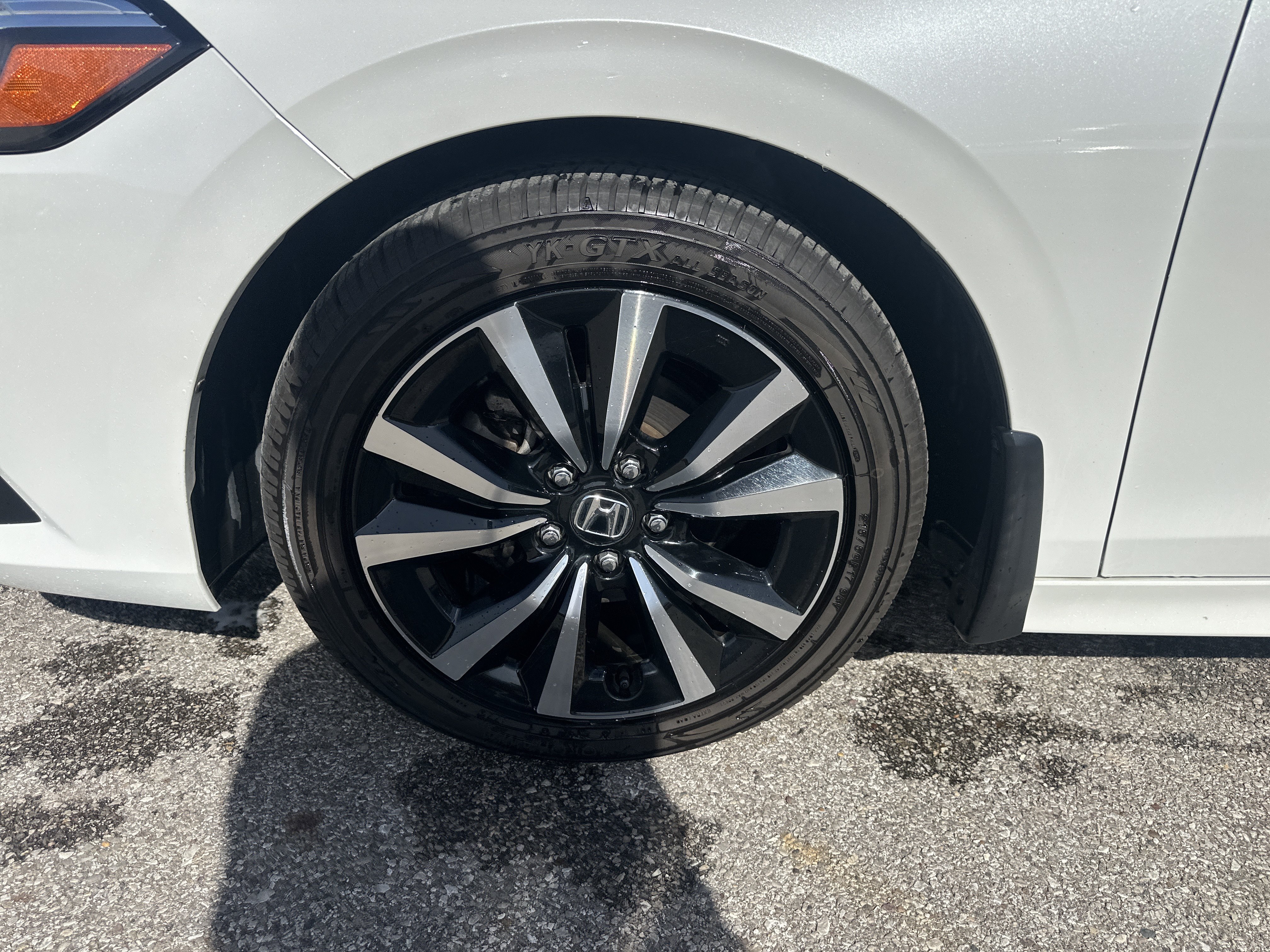 Certified 2022 Honda Civic EX image 9