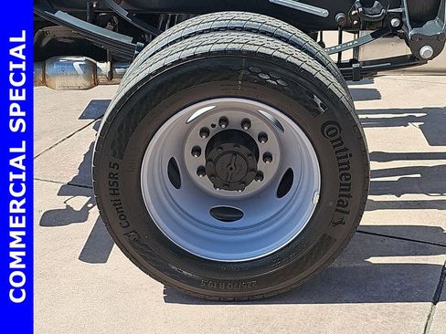 New 2025 Ford F550 2WD Regular Cab Super Duty image 36