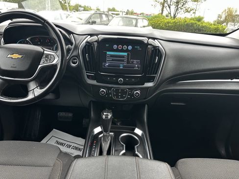 Used 2018 Chevrolet Traverse LT image 31