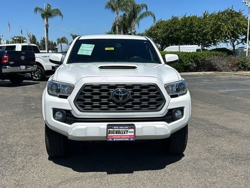 Used 2023 Toyota Tacoma TRD Sport w/ Advanced Technology Package AWD/4WD image 9