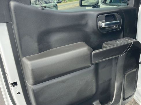 Used 2024 Chevrolet Silverado 1500 Custom w/ LPO, Dark Essentials Package AWD/4WD image 20